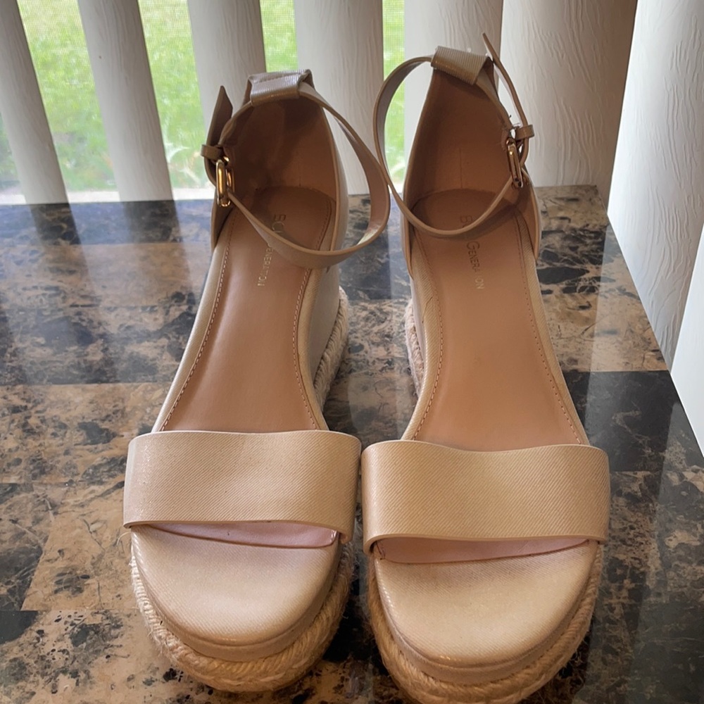BCBG heels